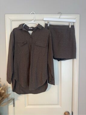 Abercrombie & Fitch Brown Textured Button-Down Shirt and Skort Set